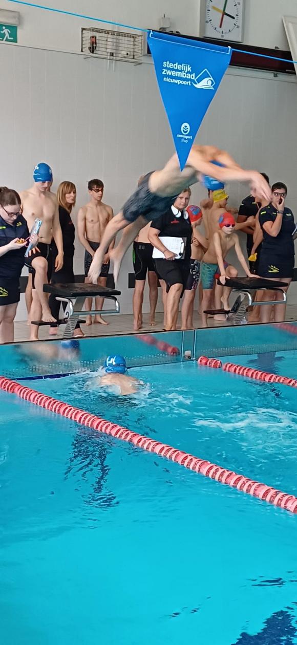 Zwemclub Interbad Brugge schittert op Provinciaal Kampioenschap West-Vlaanderen te Nieuwpoort.